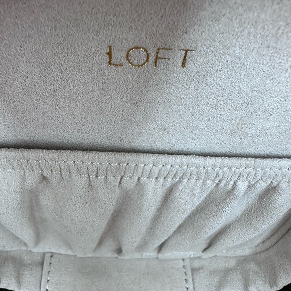 LOFT ๐ Pierced Earrings (3sets) with LOFT Jewelry Box, All NWT - Picture 8 of 15